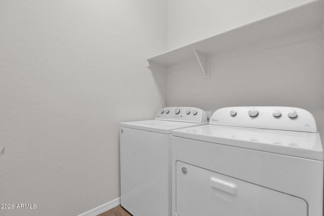 5712 S 28TH Street, Phoenix, AZ 85040