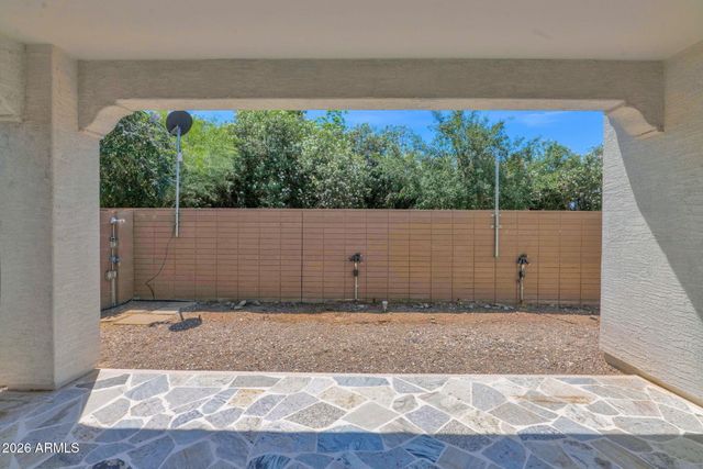 5712 S 28TH Street, Phoenix, AZ 85040