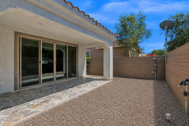 5712 S 28TH Street, Phoenix, AZ 85040