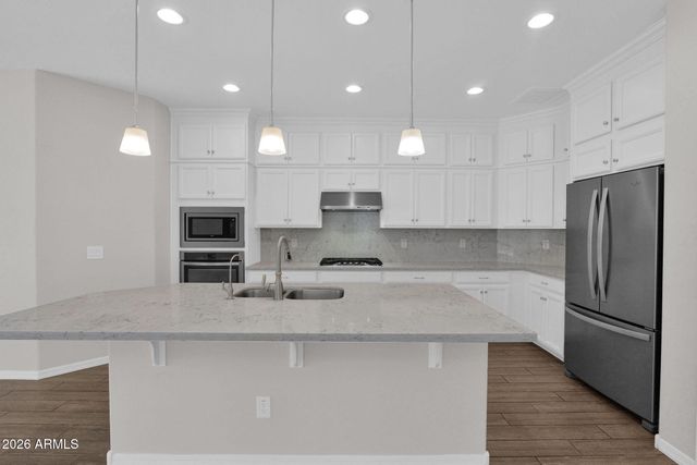 5712 S 28TH Street, Phoenix, AZ 85040
