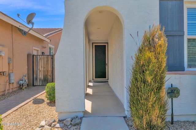 5712 S 28TH Street, Phoenix, AZ 85040