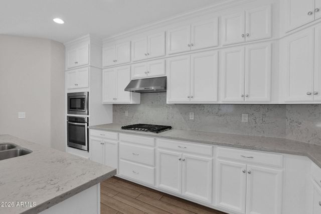 5712 S 28TH Street, Phoenix, AZ 85040