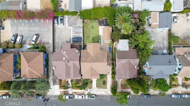 2251 Cambridge, Los Angeles, CA 90006