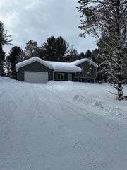 20297 Richardson Road, Almira Twp, MI 49650