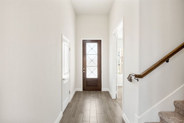 329 Sparkling Springs Drive, Waxahachie, TX 75165