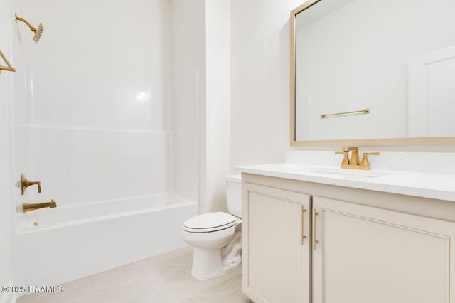 100 Lisburn Drive, Lafayette, LA 70507