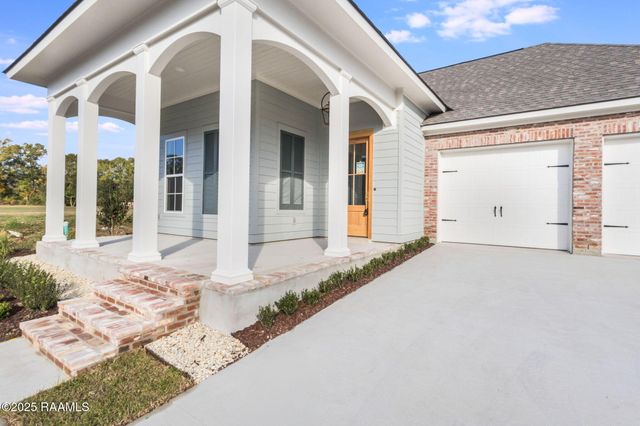 100 Lisburn Drive, Lafayette, LA 70507