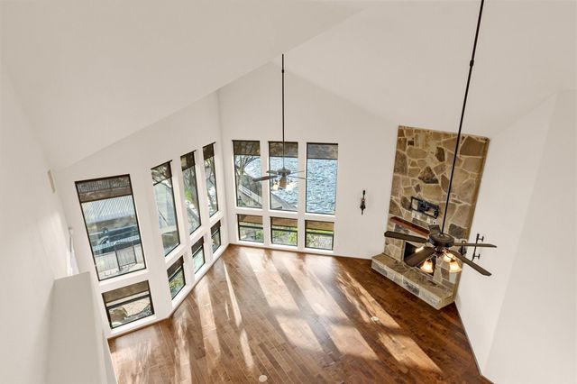 3347 Torrey Pines Drive, Montgomery, TX 77356