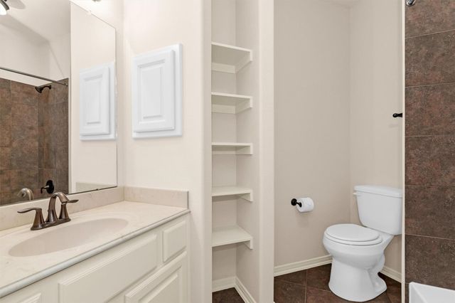 3347 Torrey Pines Drive, Montgomery, TX 77356