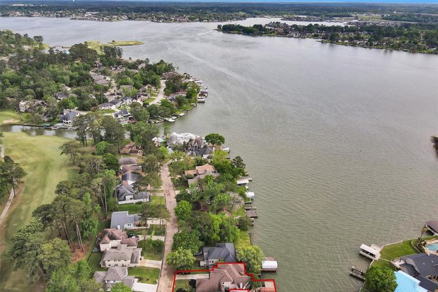 3347 Torrey Pines Drive, Montgomery, TX 77356