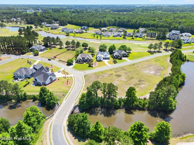 443 Crow Creek Drive NW, Calabash, NC 28467