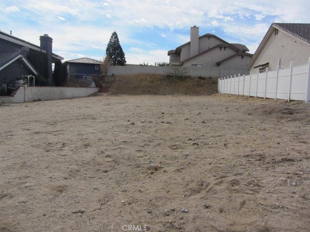 17845 Quailwood Lane, Victorville, CA 92395