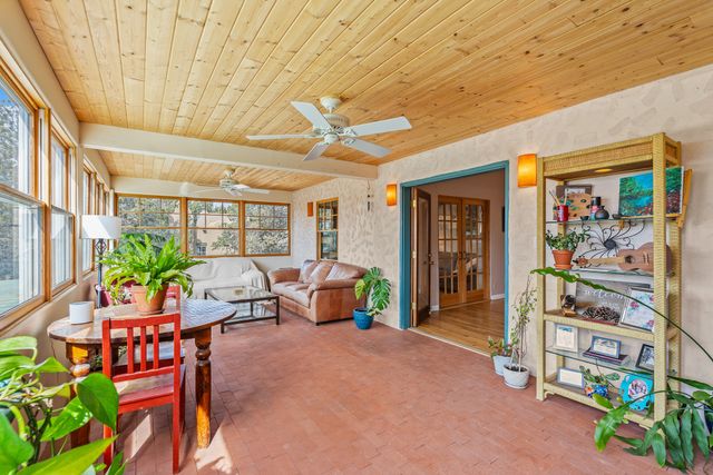 2256 Camino Iris, Santa Fe, NM 87505