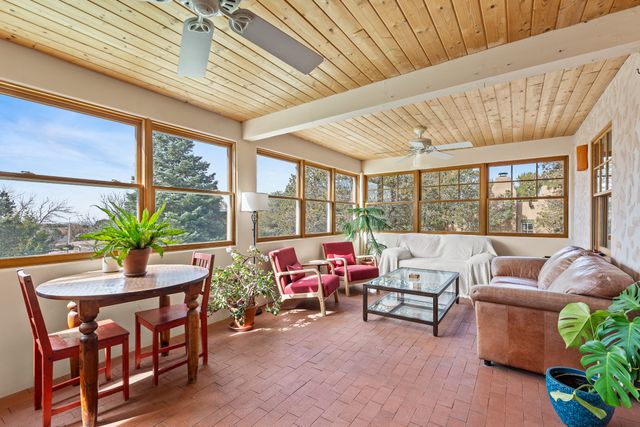 2256 Camino Iris, Santa Fe, NM 87505