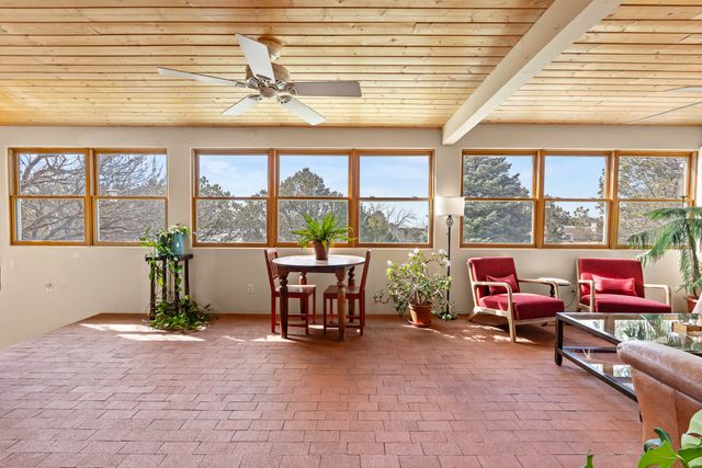 2256 Camino Iris, Santa Fe, NM 87505