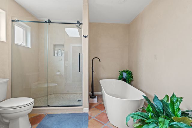 2256 Camino Iris, Santa Fe, NM 87505