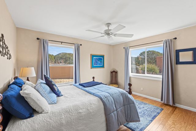 2256 Camino Iris, Santa Fe, NM 87505