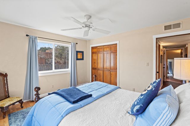 2256 Camino Iris, Santa Fe, NM 87505