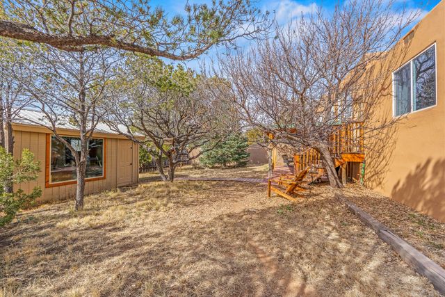 2256 Camino Iris, Santa Fe, NM 87505