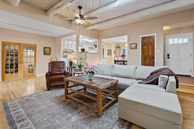 2256 Camino Iris, Santa Fe, NM 87505