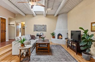 2256 Camino Iris, Santa Fe, NM 87505