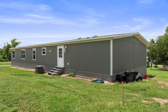 1200 Apache DR, Burnet, TX 78611