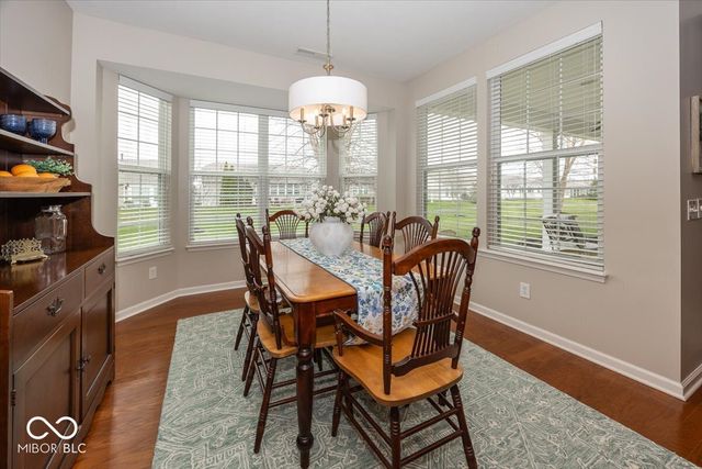 16232 Brookmere Avenue, Fishers, IN 46037