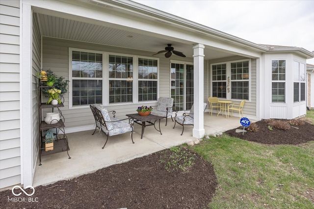 16232 Brookmere Avenue, Fishers, IN 46037