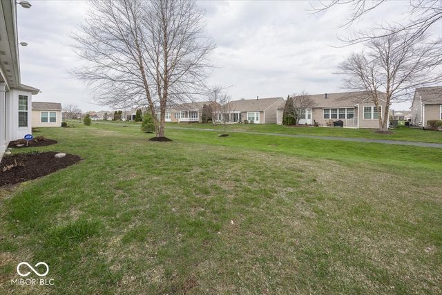 16232 Brookmere Avenue, Fishers, IN 46037