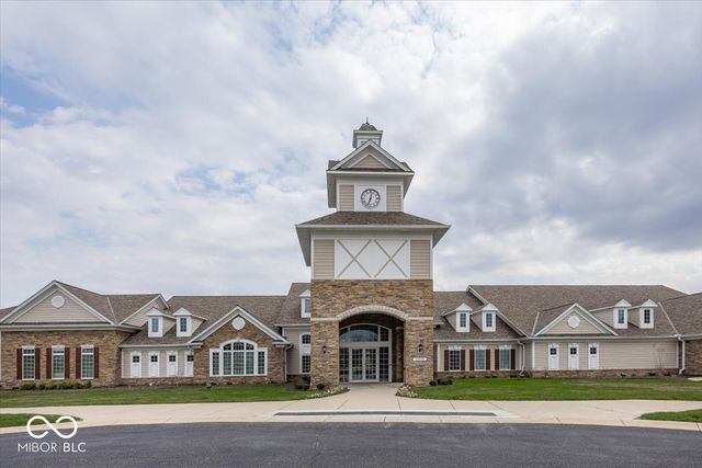 16232 Brookmere Avenue, Fishers, IN 46037