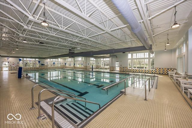 16232 Brookmere Avenue, Fishers, IN 46037