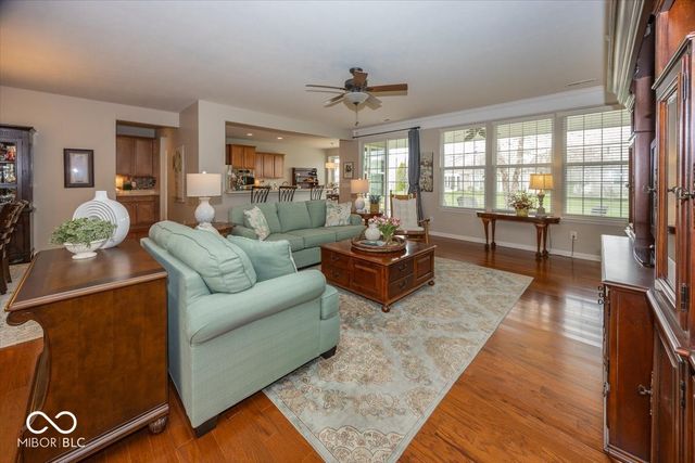 16232 Brookmere Avenue, Fishers, IN 46037