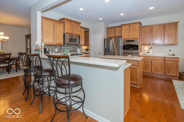 16232 Brookmere Avenue, Fishers, IN 46037