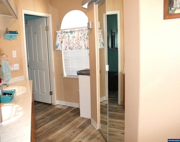 38129 Weirich Dr 71, Lebanon, OR 97355