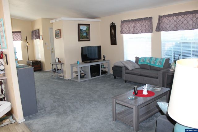 38129 Weirich Dr 71, Lebanon, OR 97355