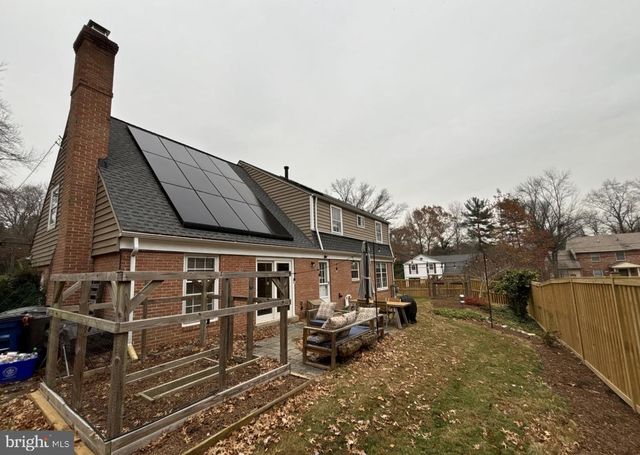 7000 OLD CABIN LN, Rockville, MD 20852