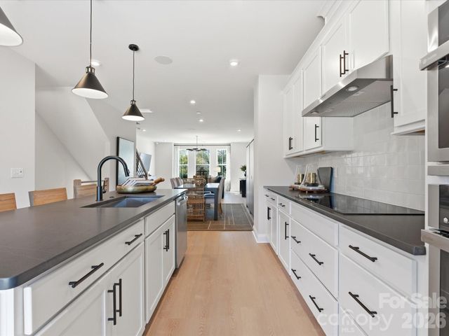 5436 Whaler Walk Way, Charlotte, NC 28226