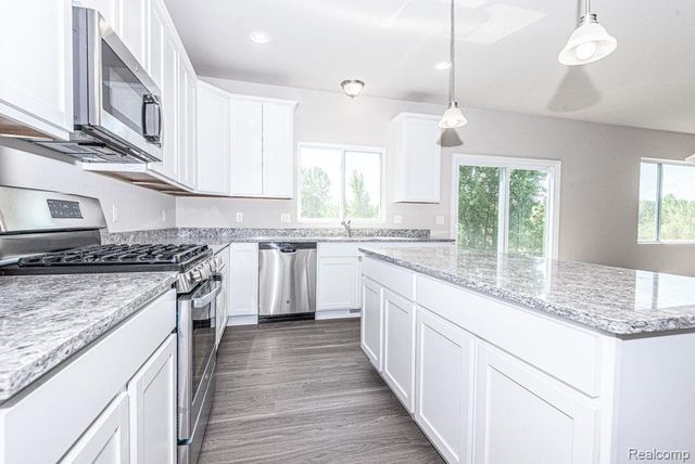 53188 Woodland Meadows Drive, Chesterfield Township, MI 48047