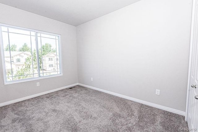 53188 Woodland Meadows Drive, Chesterfield Township, MI 48047