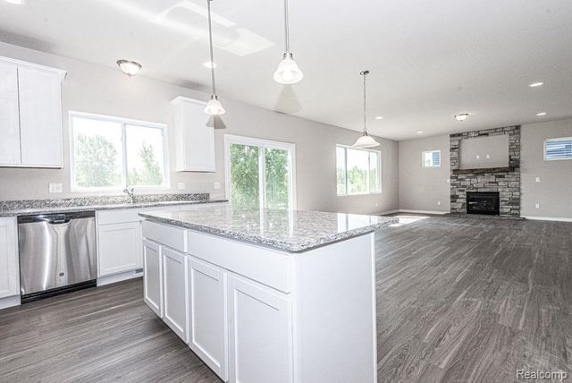53188 Woodland Meadows Drive, Chesterfield Township, MI 48047