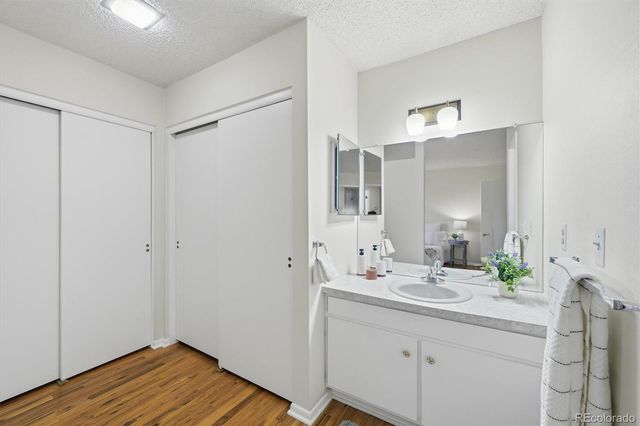 7472 W Cedar Circle, Lakewood, CO 80226