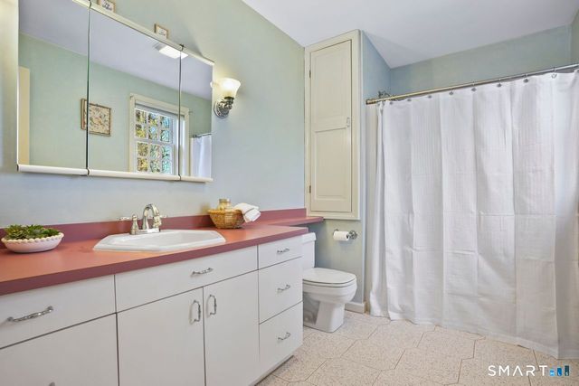 23 Rockridge Terrace, Prospect, CT 06712