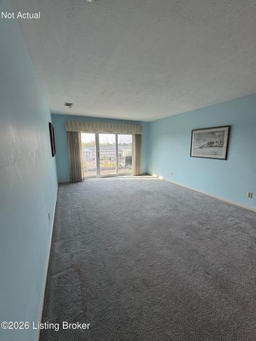 3030 Breckenridge Ln APT 519, Louisville, KY 40220