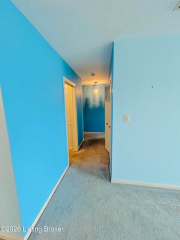 3030 Breckenridge Ln APT 519, Louisville, KY 40220