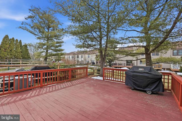 33 E PARK RD, Newtown, PA 18940