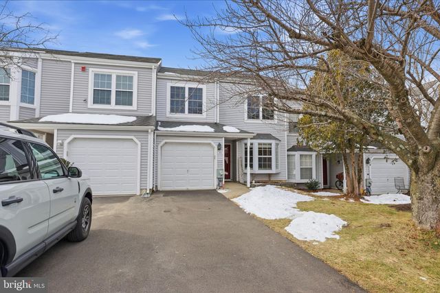 33 E PARK RD, Newtown, PA 18940