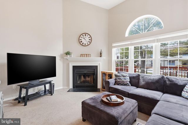 33 E PARK RD, Newtown, PA 18940