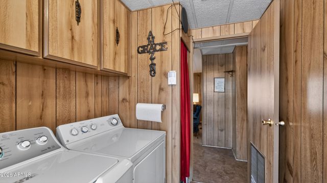 5504 E ARCADIA Avenue, Mesa, AZ 85206
