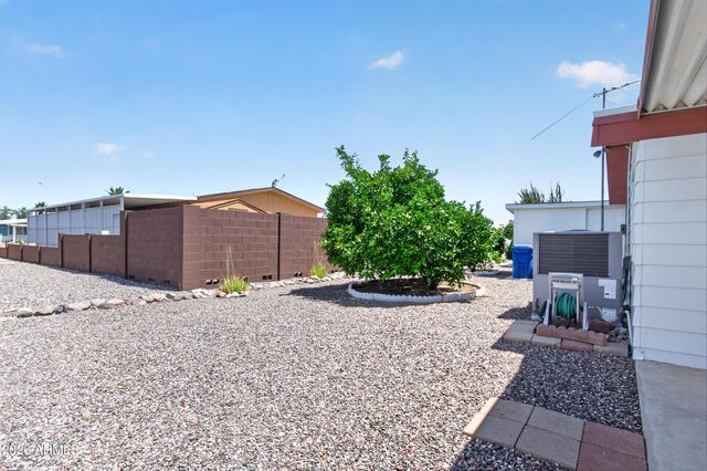 5504 E ARCADIA Avenue, Mesa, AZ 85206