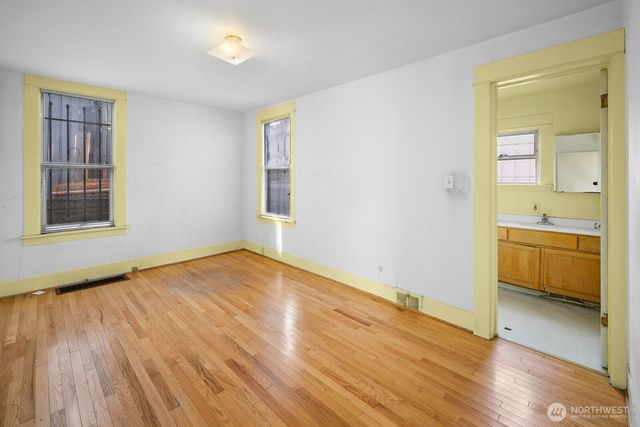 3226 S Edmunds Street, Seattle, WA 98118